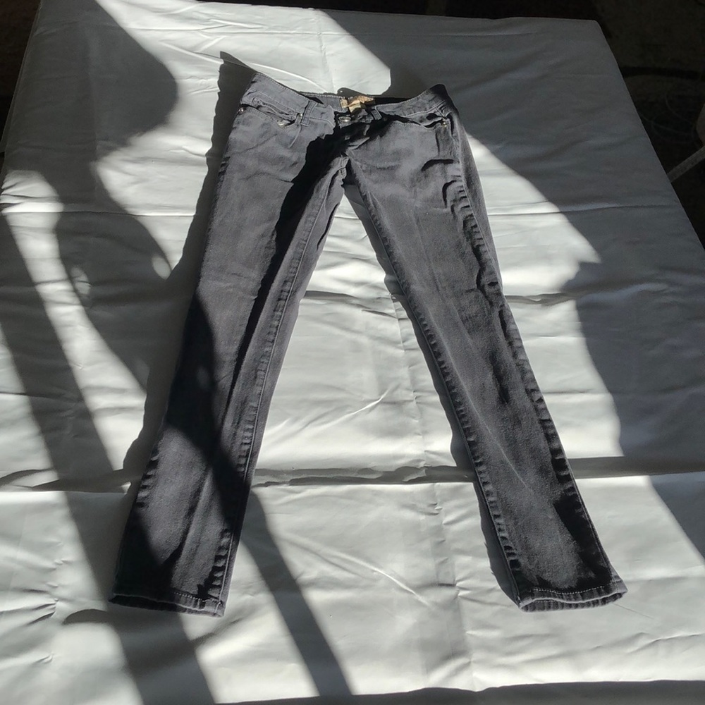 Juniors size 1 gray breaker jeans